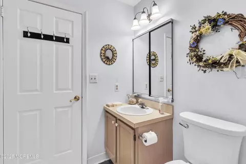 24 Mayapple Dr, Brick, NJ 08724 photo 32