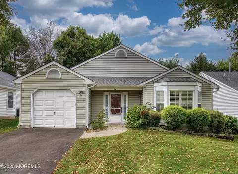 24 Mayapple Dr, Brick, NJ 08724 photo 10