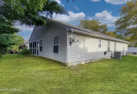 24 Mayapple Dr, Brick, NJ 08724 photo 7