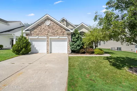 38 Point Pleasant Ln, Waretown, NJ 08758 photo 3