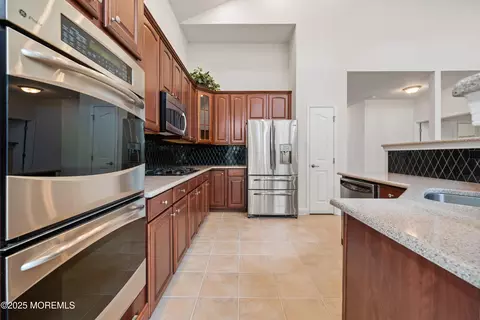 38 Point Pleasant Ln, Waretown, NJ 08758 photo 15