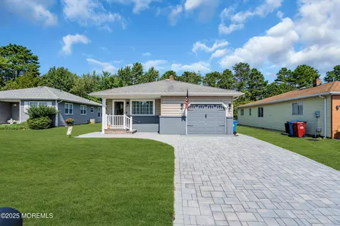 836 Jamaica Blvd, Toms River, NJ 08757