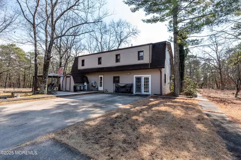 220 Old Tuckerton Rd #A, Chatsworth, NJ 08019