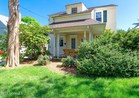 204 Monroe Ave, Spring Lake, NJ 07762