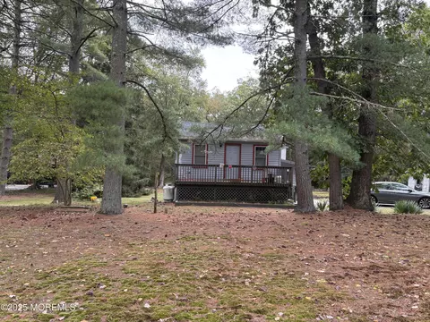61 Nomoco Rd, Freehold, NJ 07728
