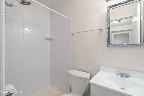 Bath - 416 Irons St, Forked River, NJ 08731 photo 2 of 5