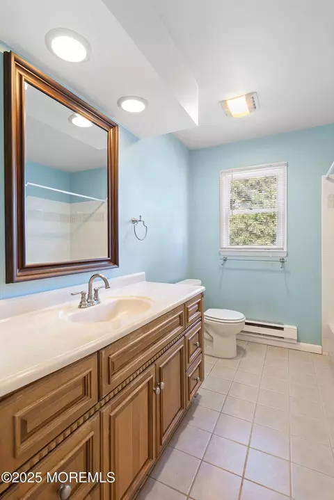 Bath - 416 Irons St, Forked River, NJ 08731 photo 3 of 5