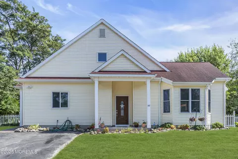 102 Allenhurst Ave, Neptune City, NJ 07753