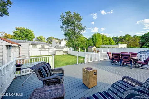 Exterior - 557 Lloyd Rd #B, Hazlet, NJ 07730 photo 6 of 15