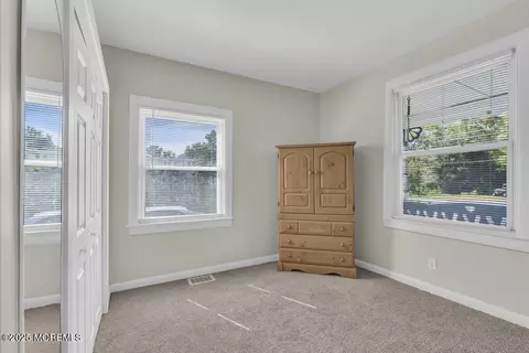 138 Main St, Helmetta, NJ 08828 photo 19