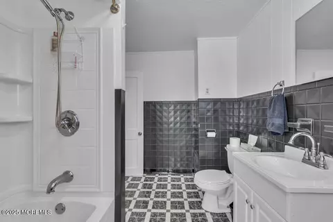 138 Main St, Helmetta, NJ 08828 photo 23