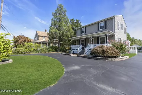 138 Main St, Helmetta, NJ 08828 photo 33