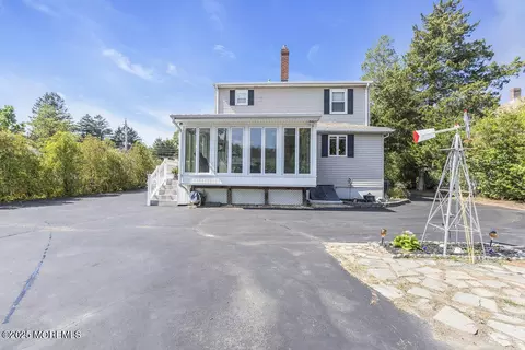 138 Main St, Helmetta, NJ 08828 photo 27