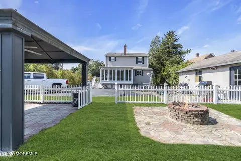 138 Main St, Helmetta, NJ 08828 photo 29