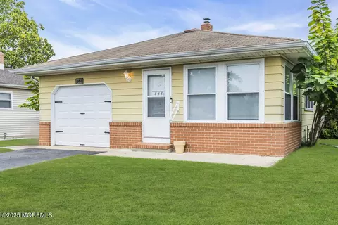 848 Jamaica Blvd, Berkeley, NJ 08721 photo 2