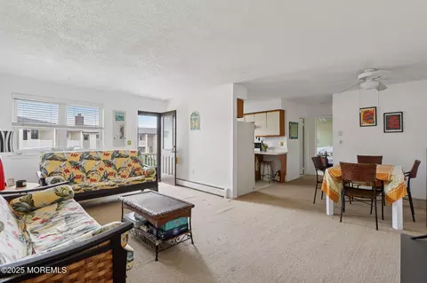 92 Wharfside Dr, Monmouth Beach, NJ 07750