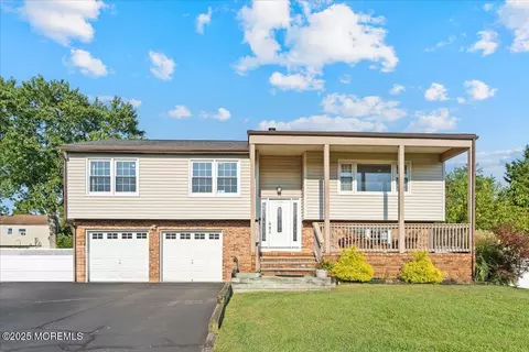 165 Port Rd, Brick, NJ 08723