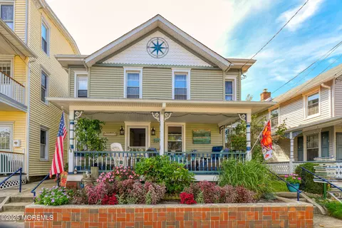 98 Embury Ave, Ocean Grove, NJ 07756