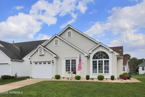 Exterior - 39 Dowing Ln, Jackson, NJ 08527 photo 1 of 9