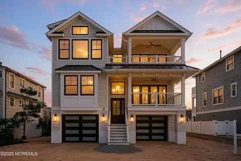 Exterior - 7 E 77th St, Harvey Cedars, NJ 08008 photo 3 of 10