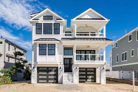 Exterior - 7 E 77th St, Harvey Cedars, NJ 08008 photo 1 of 10
