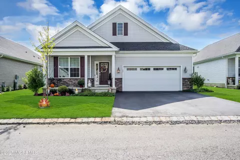 55 Churchill Blvd, New Egypt, NJ 08533