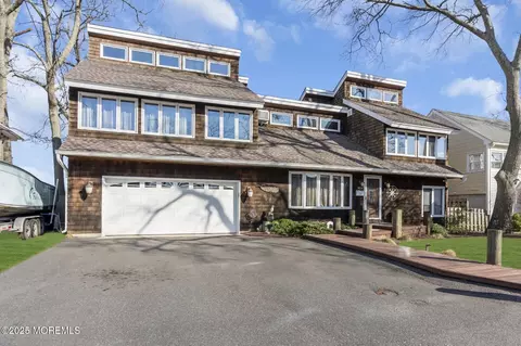 1624 East Dr, Point Pleasant, NJ 08742