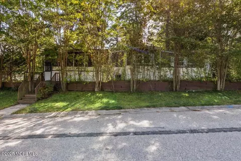23 Sunflower Dr, Jackson, NJ 08527