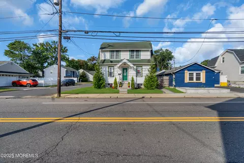 1319 Union Ave, Union Beach, NJ 07735