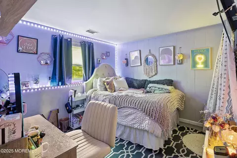 Bedroom - 14 Elm St, Jackson, NJ 08527 photo 6 of 6