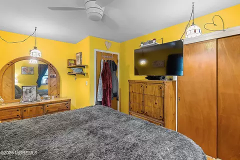 Bedroom - 14 Elm St, Jackson, NJ 08527 photo 2 of 6