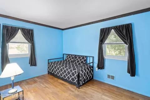 Bedroom - 14 Elm St, Jackson, NJ 08527 photo 4 of 6