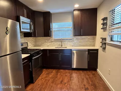 302 Daisy Ct, Jackson, NJ 08527 photo 7
