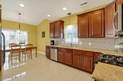 Kitchen - 53 Pine Valley Rd, Jackson, NJ 08527 photo 1 of 5