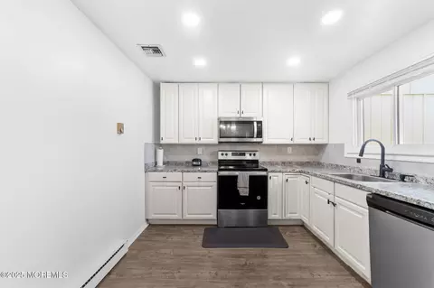 25 Pitman Rd #B, Monroe, NJ 08831 photo 12
