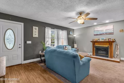 910 Alpine St, Forked River, NJ 08731 photo 5