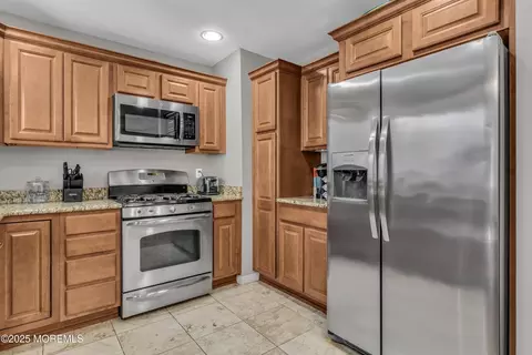910 Alpine St, Forked River, NJ 08731 photo 8
