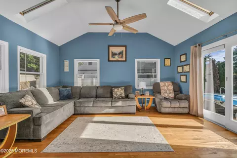 910 Alpine St, Forked River, NJ 08731 photo 12