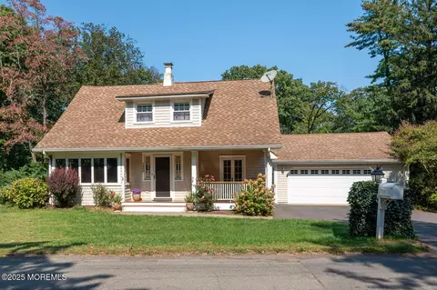 120 Bowne Rd, Middletown, NJ 07748