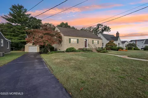 116 Therese Ave, Keyport, NJ 07735