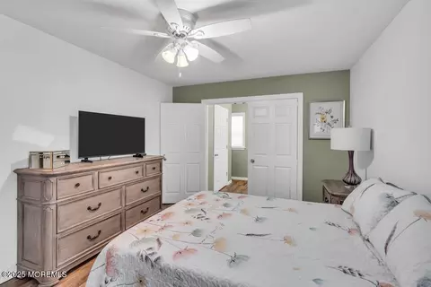 Bedroom - 16 Thames Pl, Brick, NJ 08723 photo 5 of 6