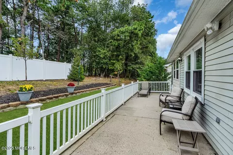 Exterior - 16 Thames Pl, Brick, NJ 08723 photo 3 of 6