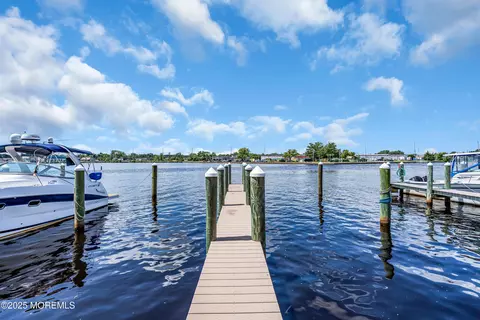 77 E Water St #2, Toms River, NJ 08753