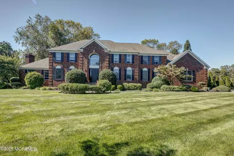 3 Jockey Ter N, Colts Neck, NJ 07722