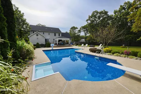 Exterior - 231 Crescent Ave, Jackson, NJ 08527 photo 13 of 25