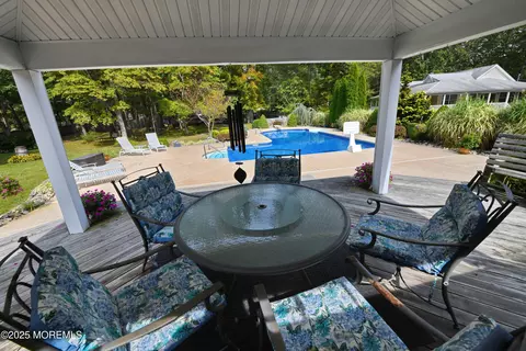 Exterior - 231 Crescent Ave, Jackson, NJ 08527 photo 9 of 25