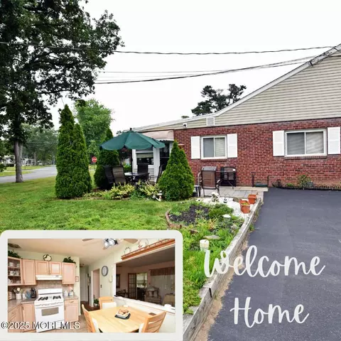 1 Walnut St #A, Toms River, NJ 08757