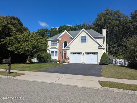 20 Ryjac Ct, Brick, NJ 08724
