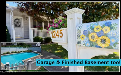 1245 Longboat Ave, Beachwood, NJ 08722