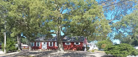 1319 Charles St, Point Pleasant, NJ 08742